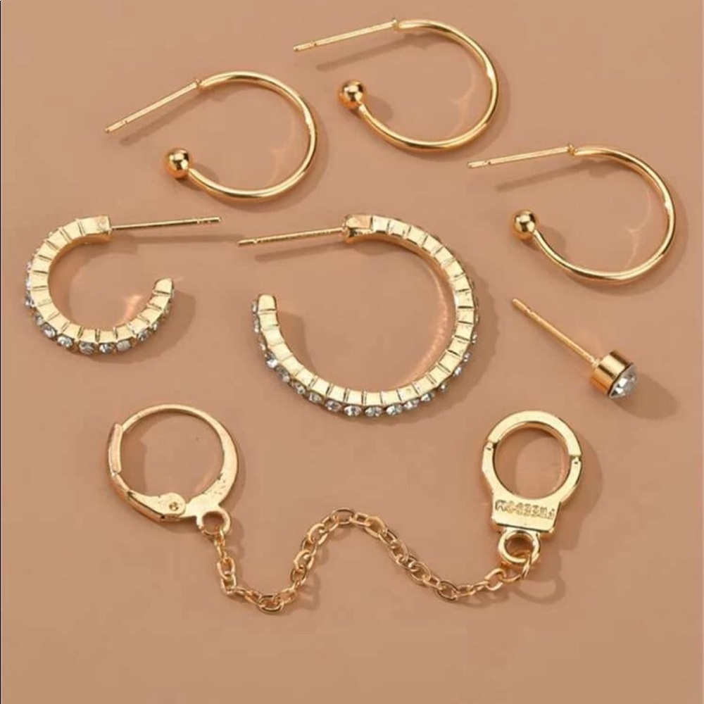 • Kyra • 7 Pc. Handcuff Rhinestone Set - Picture 2 of 4
